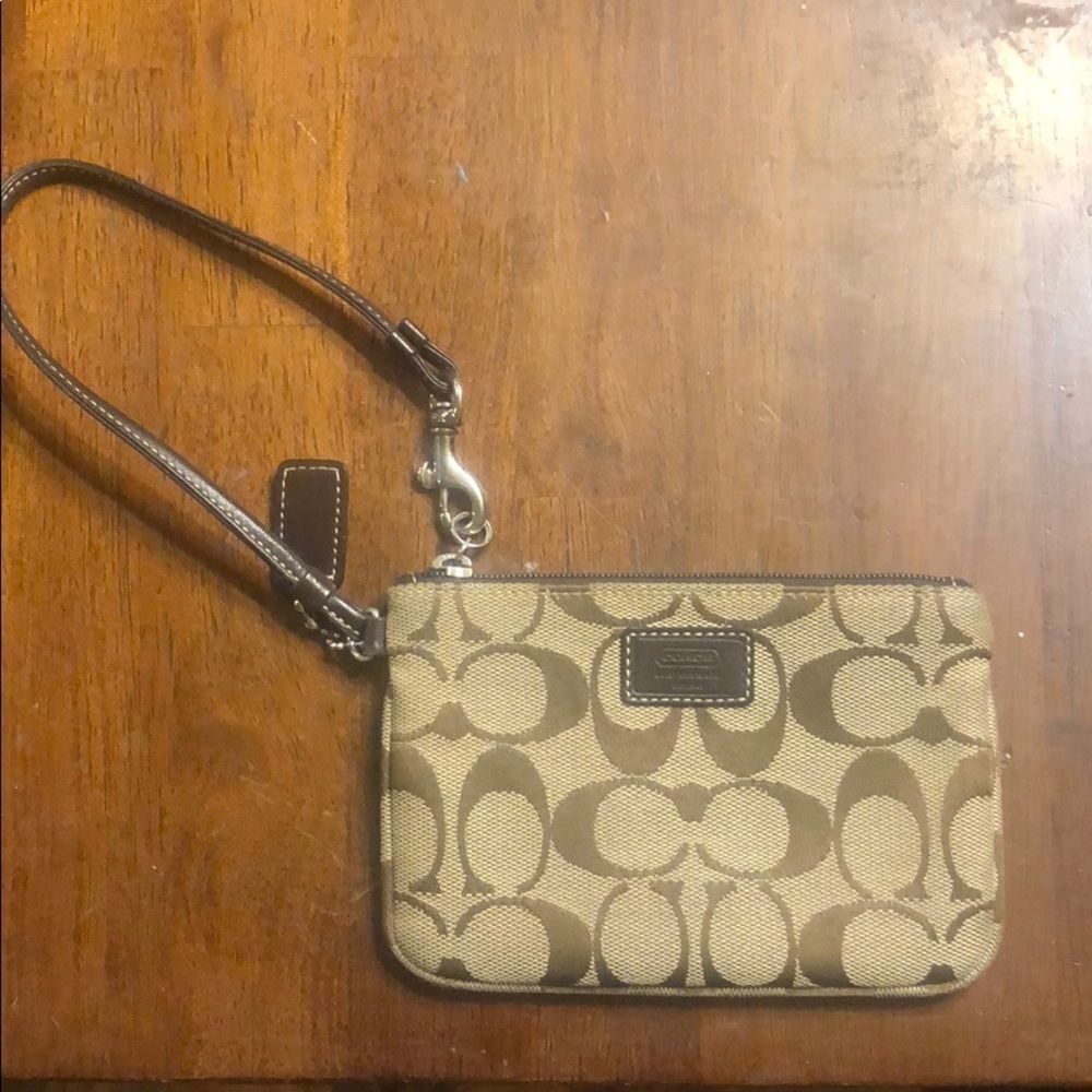 Coach Coin Purse (500)